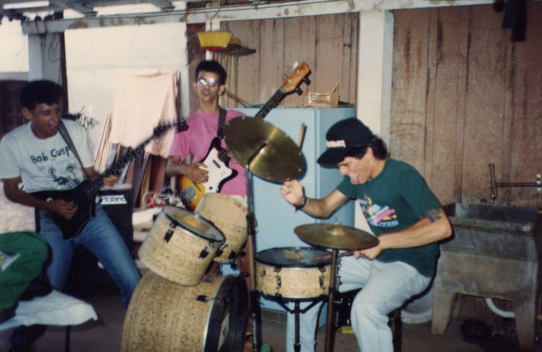 Aquiles e Silvio tocando num ensaio em 1991