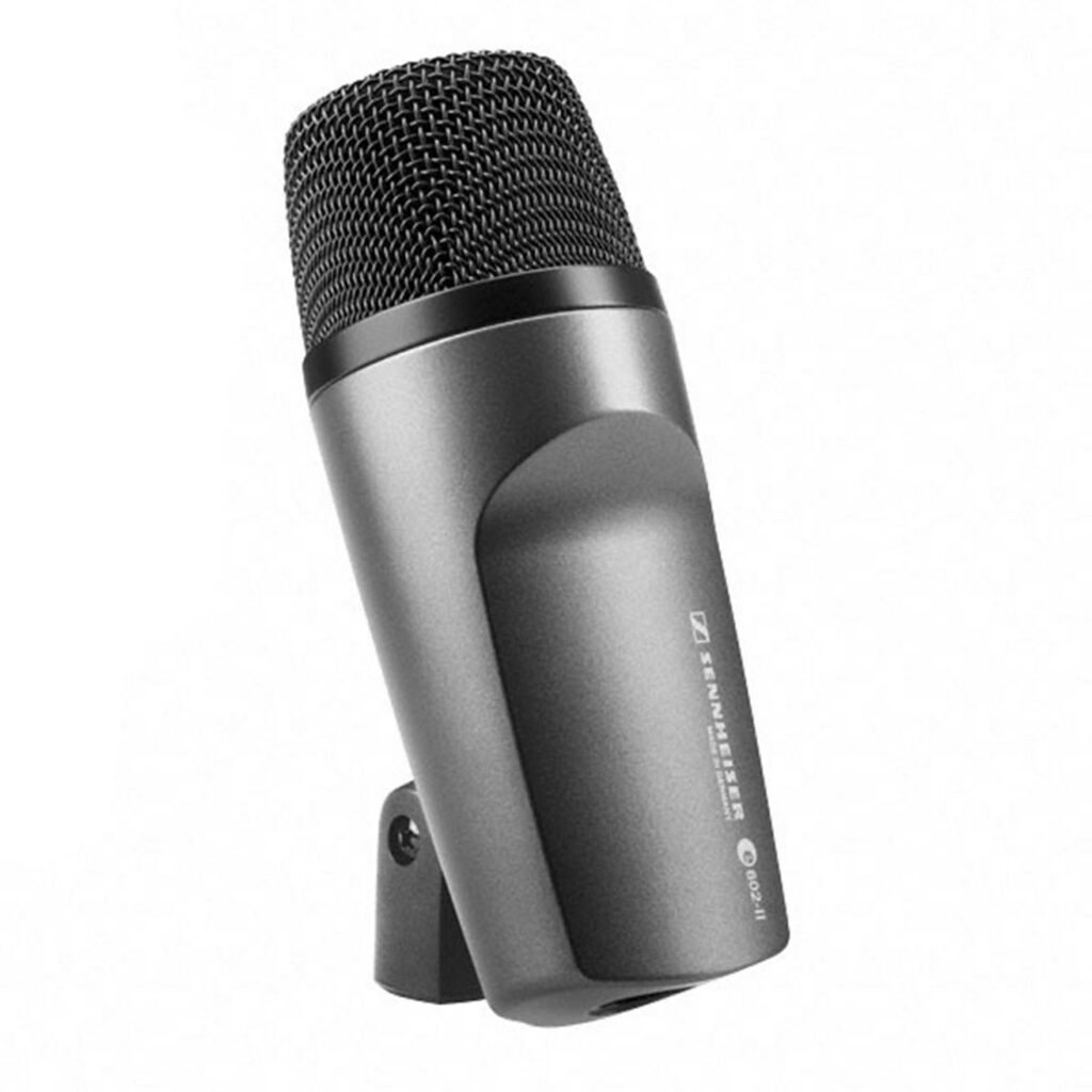 Sennheiser e602