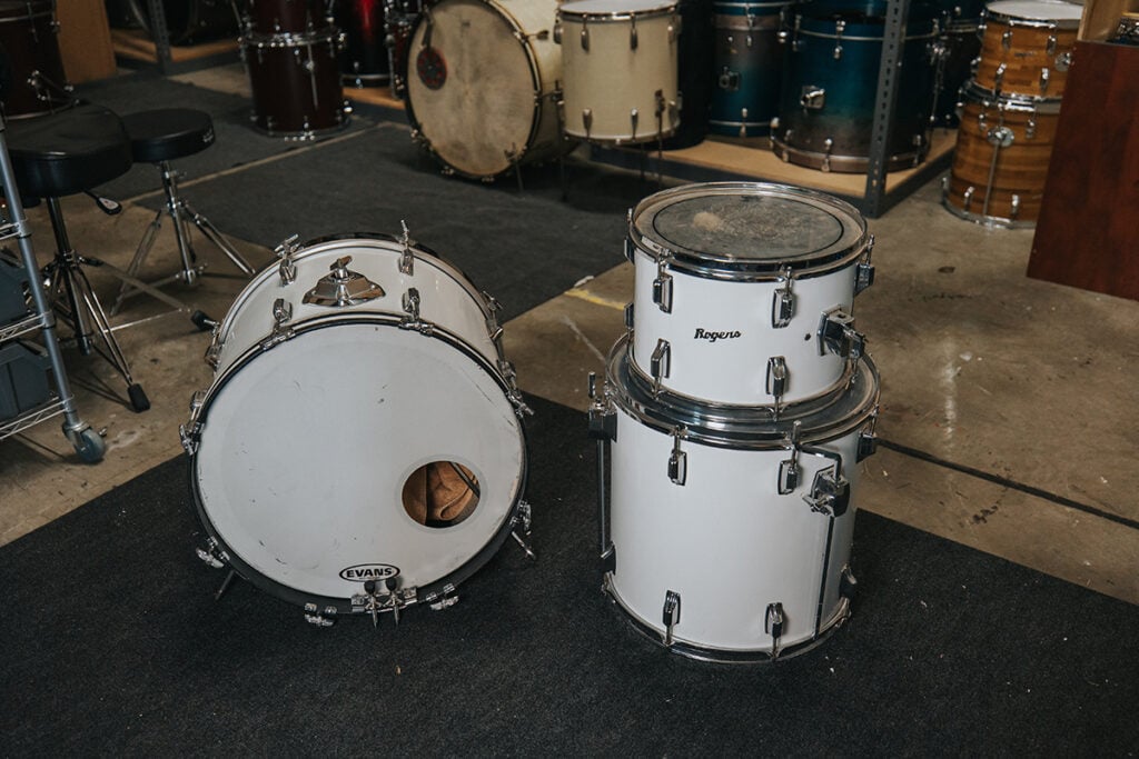 old used rogers drum kit