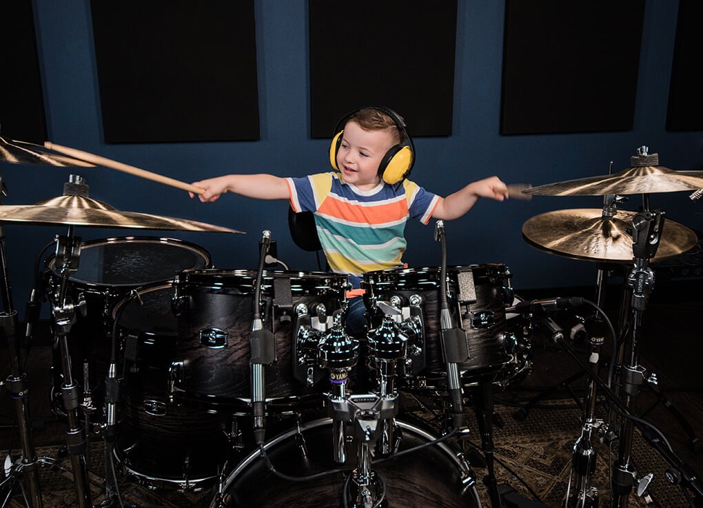 Kid drummer baby drums DSC 3095 1