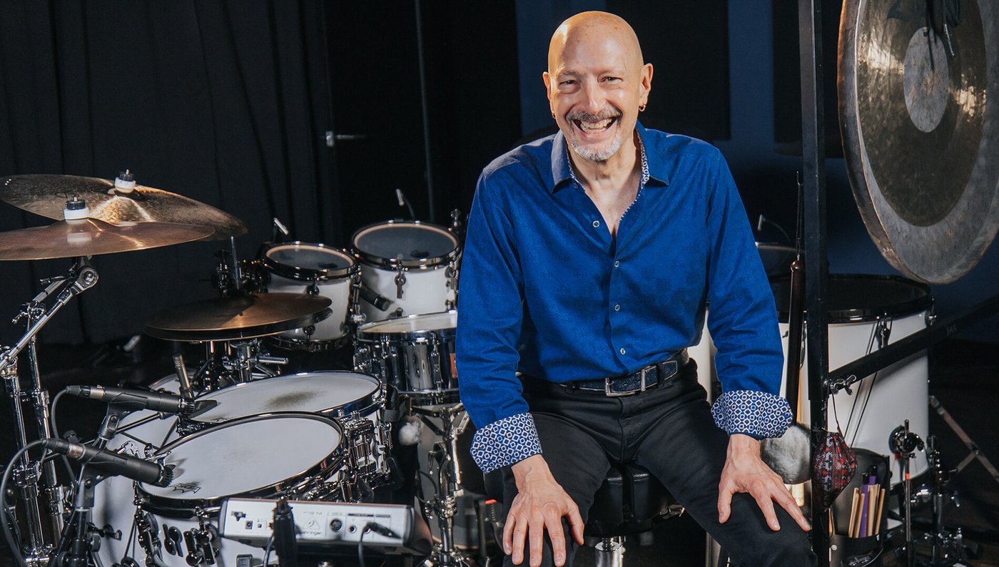 Steve Smith's Best Tips For Drum Soloing - Drumeo Beat