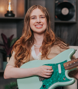 Ayla Tesler-Mabé