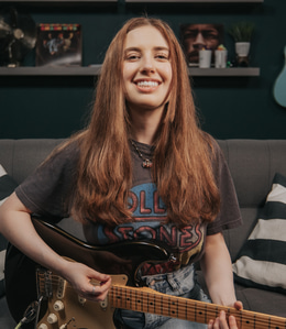 Ayla Tesler-Mabé